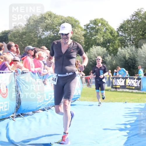 25.08.2024 - Elbe Triathlon Hamburg H.Heesch http://msf.ph/oto/6876358 25.08.2024 11:42:53 Ziel 768, 1403, 1444 meine-sportfotos.de