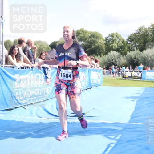 25.08.2024 - Elbe Triathlon Hamburg H.Heesch http://msf.ph/oto/6876392 25.08.2024 12:06:43 Ziel 1431, 1684 meine-sportfotos.de