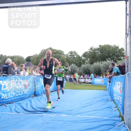 25.08.2024 - Elbe Triathlon Hamburg H.Heesch http://msf.ph/oto/6876442 25.08.2024 11:17:34 Ziel 319, 434 meine-sportfotos.de