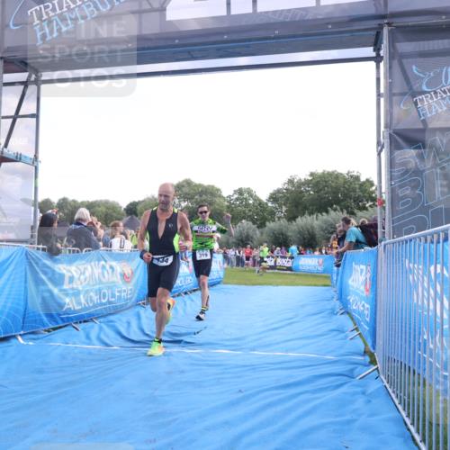 25.08.2024 - Elbe Triathlon Hamburg H.Heesch http://msf.ph/oto/6876455 25.08.2024 11:17:34 Ziel 319, 434 meine-sportfotos.de