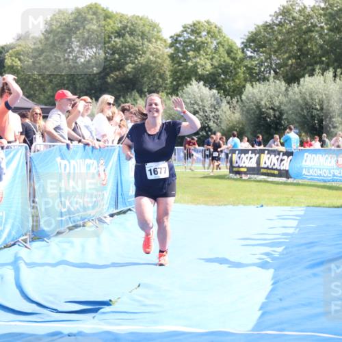 25.08.2024 - Elbe Triathlon Hamburg H.Heesch http://msf.ph/oto/6876458 25.08.2024 12:07:15 Ziel 1640, 1677 meine-sportfotos.de