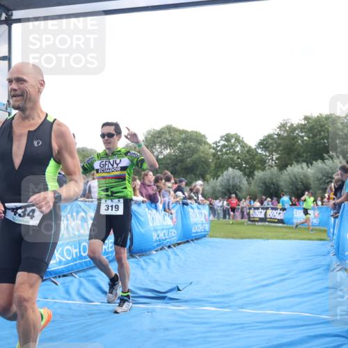 25.08.2024 - Elbe Triathlon Hamburg H.Heesch http://msf.ph/oto/6876470 25.08.2024 11:17:35 Ziel 319, 434 meine-sportfotos.de
