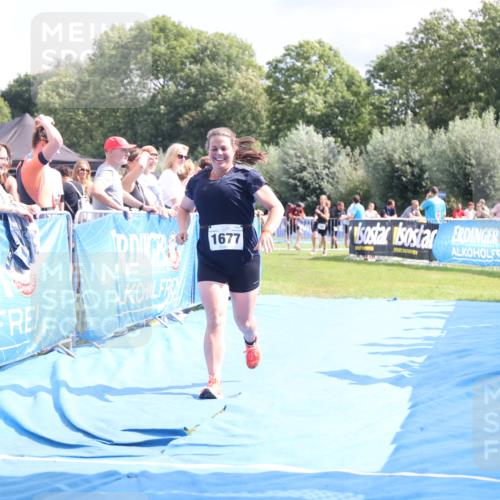 25.08.2024 - Elbe Triathlon Hamburg H.Heesch http://msf.ph/oto/6876471 25.08.2024 12:07:15 Ziel 1640, 1677 meine-sportfotos.de