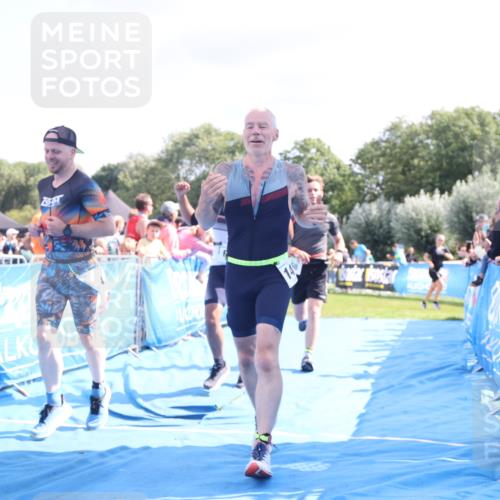 25.08.2024 - Elbe Triathlon Hamburg H.Heesch http://msf.ph/oto/6876508 25.08.2024 11:43:16 Ziel 397, 568, 608, 714, 1418 meine-sportfotos.de