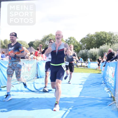 25.08.2024 - Elbe Triathlon Hamburg H.Heesch http://msf.ph/oto/6876514 25.08.2024 11:43:16 Ziel 397, 568, 608, 714, 1418 meine-sportfotos.de