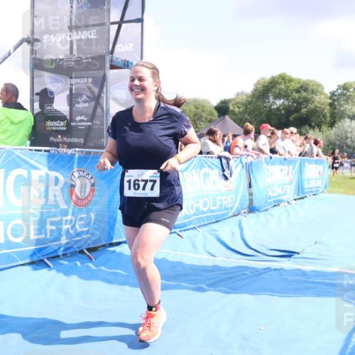 25.08.2024 - Elbe Triathlon Hamburg H.Heesch http://msf.ph/oto/6876516 25.08.2024 12:07:16 Ziel 1640, 1677 meine-sportfotos.de