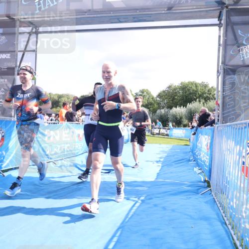 25.08.2024 - Elbe Triathlon Hamburg H.Heesch http://msf.ph/oto/6876531 25.08.2024 11:43:16 Ziel 397, 568, 608, 714, 1418 meine-sportfotos.de