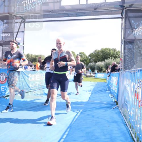 25.08.2024 - Elbe Triathlon Hamburg H.Heesch http://msf.ph/oto/6876534 25.08.2024 11:43:16 Ziel 397, 568, 608, 714, 1418 meine-sportfotos.de