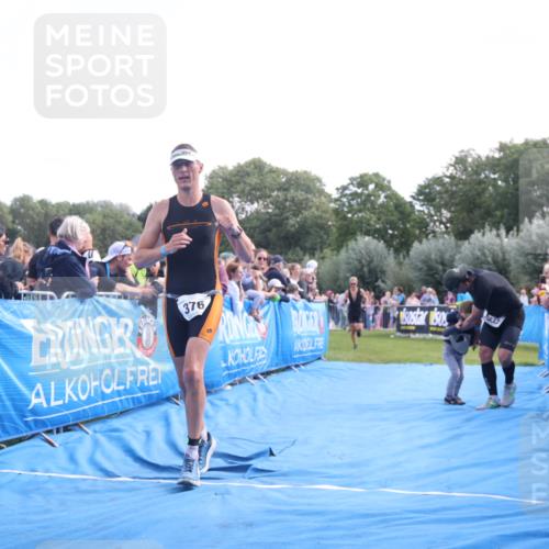 25.08.2024 - Elbe Triathlon Hamburg H.Heesch http://msf.ph/oto/6876543 25.08.2024 11:17:48 Ziel 124, 221, 333, 376 meine-sportfotos.de