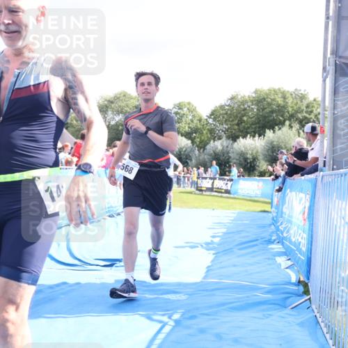 25.08.2024 - Elbe Triathlon Hamburg H.Heesch http://msf.ph/oto/6876545 25.08.2024 11:43:17 Ziel 397, 568, 608, 714, 1418 meine-sportfotos.de