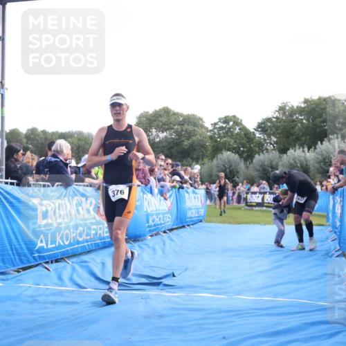 25.08.2024 - Elbe Triathlon Hamburg H.Heesch http://msf.ph/oto/6876550 25.08.2024 11:17:48 Ziel 124, 221, 333, 376 meine-sportfotos.de