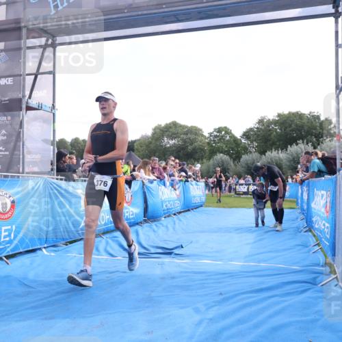 25.08.2024 - Elbe Triathlon Hamburg H.Heesch http://msf.ph/oto/6876569 25.08.2024 11:17:48 Ziel 124, 221, 333, 376 meine-sportfotos.de