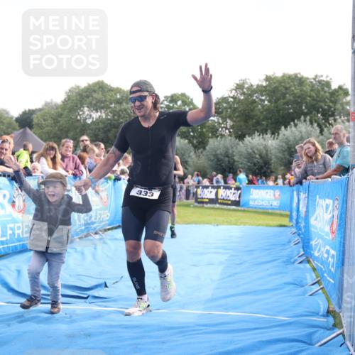 25.08.2024 - Elbe Triathlon Hamburg H.Heesch http://msf.ph/oto/6876577 25.08.2024 11:17:50 Ziel 124, 221, 333, 376 meine-sportfotos.de