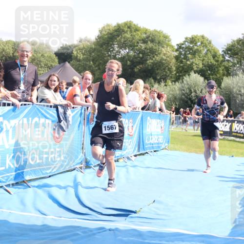 25.08.2024 - Elbe Triathlon Hamburg H.Heesch http://msf.ph/oto/6876584 25.08.2024 12:07:24 Ziel 1567, 1601, 1640 meine-sportfotos.de