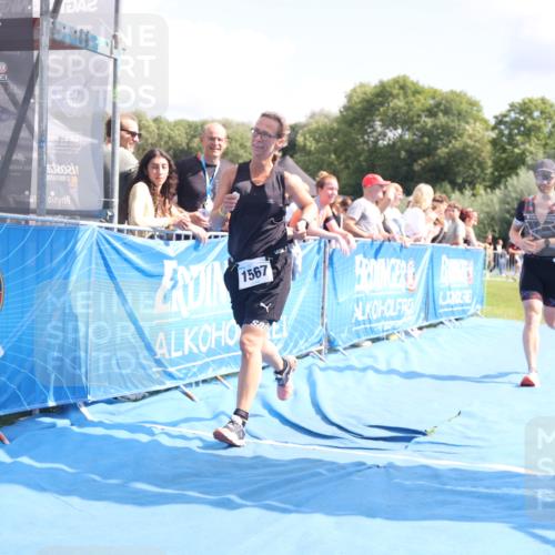 25.08.2024 - Elbe Triathlon Hamburg H.Heesch http://msf.ph/oto/6876618 25.08.2024 12:07:25 Ziel 1567, 1601, 1640 meine-sportfotos.de