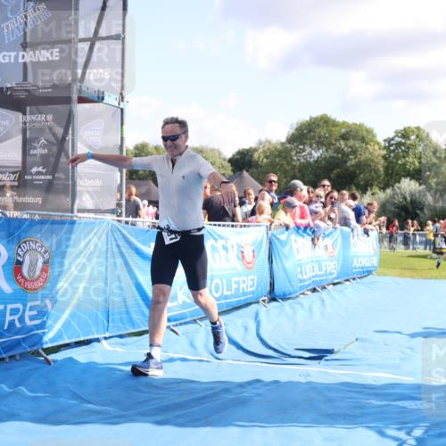 25.08.2024 - Elbe Triathlon Hamburg H.Heesch http://msf.ph/oto/6876620 25.08.2024 11:43:20 Ziel 397, 568, 608, 714, 1418, 1617 meine-sportfotos.de