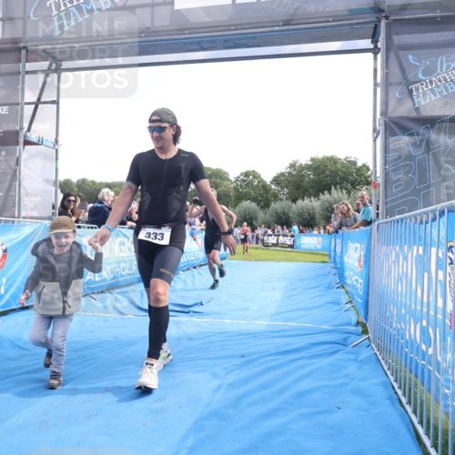 25.08.2024 - Elbe Triathlon Hamburg H.Heesch http://msf.ph/oto/6876628 25.08.2024 11:17:51 Ziel 124, 221, 333, 376 meine-sportfotos.de