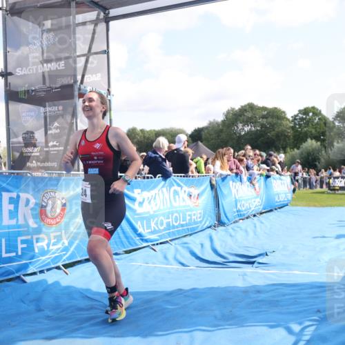 25.08.2024 - Elbe Triathlon Hamburg H.Heesch http://msf.ph/oto/6876662 25.08.2024 11:17:57 Ziel 124, 221, 333, 363 meine-sportfotos.de