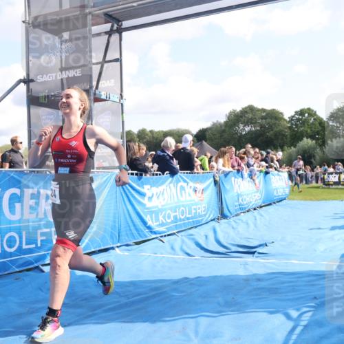 25.08.2024 - Elbe Triathlon Hamburg H.Heesch http://msf.ph/oto/6876670 25.08.2024 11:17:57 Ziel 124, 221, 333, 363 meine-sportfotos.de