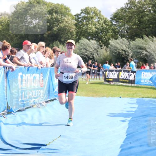 25.08.2024 - Elbe Triathlon Hamburg H.Heesch http://msf.ph/oto/6876678 25.08.2024 12:07:42 Ziel 1489, 1513 meine-sportfotos.de
