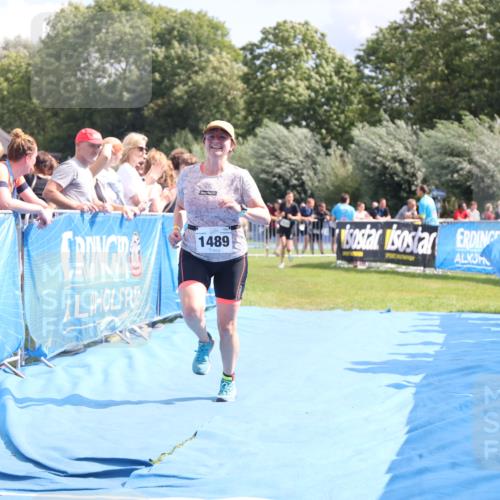 25.08.2024 - Elbe Triathlon Hamburg H.Heesch http://msf.ph/oto/6876681 25.08.2024 12:07:42 Ziel 1489, 1513 meine-sportfotos.de