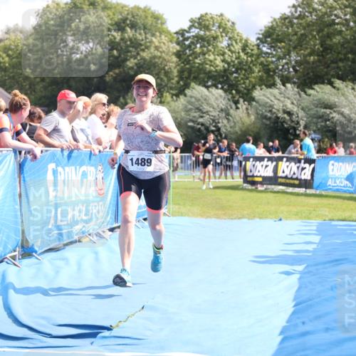 25.08.2024 - Elbe Triathlon Hamburg H.Heesch http://msf.ph/oto/6876687 25.08.2024 12:07:43 Ziel 1489, 1513 meine-sportfotos.de