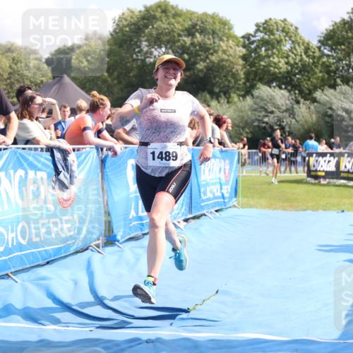 25.08.2024 - Elbe Triathlon Hamburg H.Heesch http://msf.ph/oto/6876710 25.08.2024 12:07:43 Ziel 1489, 1513 meine-sportfotos.de