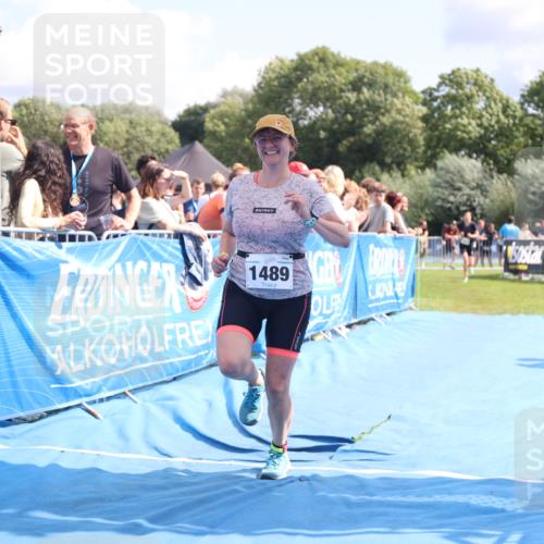 25.08.2024 - Elbe Triathlon Hamburg H.Heesch http://msf.ph/oto/6876721 25.08.2024 12:07:43 Ziel 1489, 1513 meine-sportfotos.de