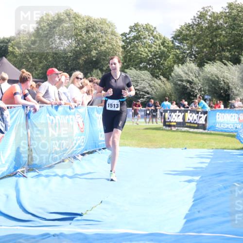 25.08.2024 - Elbe Triathlon Hamburg H.Heesch http://msf.ph/oto/6876745 25.08.2024 12:07:49 Ziel 1489, 1513 meine-sportfotos.de