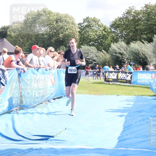 25.08.2024 - Elbe Triathlon Hamburg H.Heesch http://msf.ph/oto/6876747 25.08.2024 12:07:49 Ziel 1489, 1513 meine-sportfotos.de