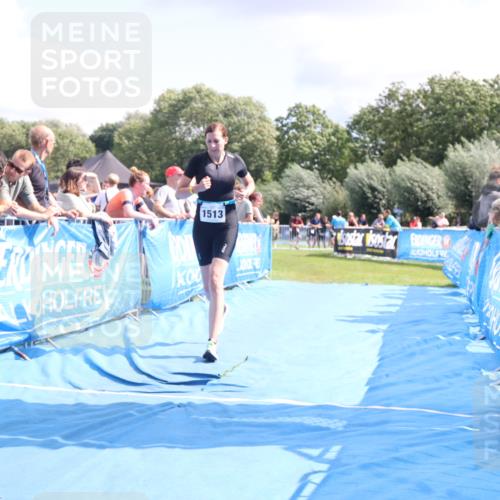 25.08.2024 - Elbe Triathlon Hamburg H.Heesch http://msf.ph/oto/6876787 25.08.2024 12:07:50 Ziel 1489, 1513 meine-sportfotos.de