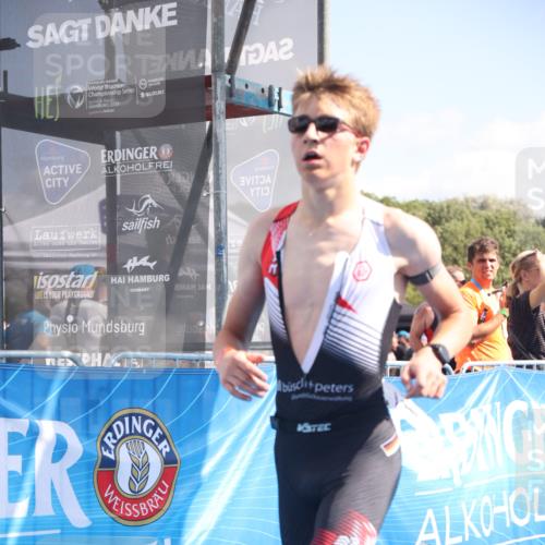 25.08.2024 - Elbe Triathlon Hamburg H.Heesch http://msf.ph/oto/6876804 25.08.2024 11:44:10 Ziel 1712 meine-sportfotos.de