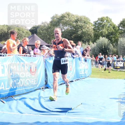 25.08.2024 - Elbe Triathlon Hamburg H.Heesch http://msf.ph/oto/6876820 25.08.2024 11:44:40 Ziel 718, 1449 meine-sportfotos.de