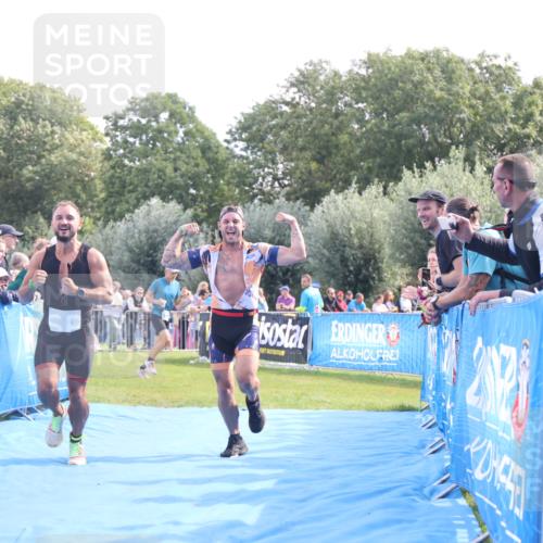 25.08.2024 - Elbe Triathlon Hamburg H.Heesch http://msf.ph/oto/6876862 25.08.2024 11:18:30 Ziel 312 meine-sportfotos.de