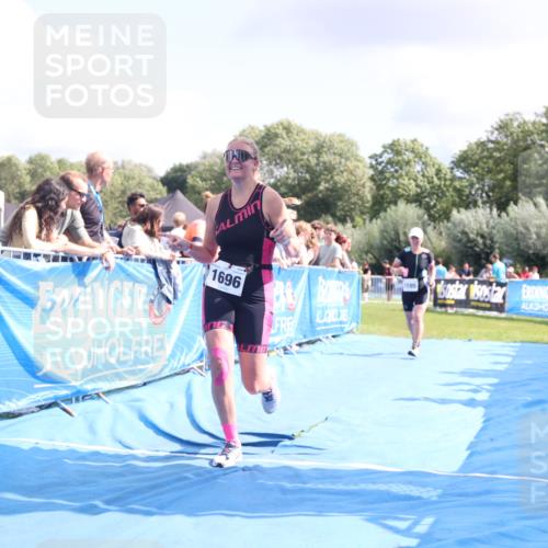 25.08.2024 - Elbe Triathlon Hamburg H.Heesch http://msf.ph/oto/6876877 25.08.2024 12:08:00 Ziel 1595, 1696 meine-sportfotos.de