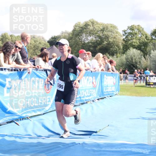 25.08.2024 - Elbe Triathlon Hamburg H.Heesch http://msf.ph/oto/6876909 25.08.2024 12:08:02 Ziel 1595, 1696 meine-sportfotos.de