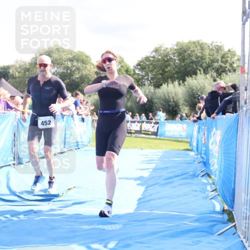 25.08.2024 - Elbe Triathlon Hamburg H.Heesch http://msf.ph/oto/6876915 25.08.2024 11:45:00 Ziel 452, 461, 532, 1626 meine-sportfotos.de