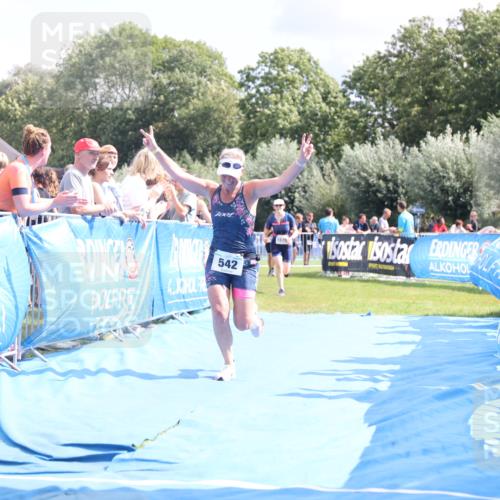 25.08.2024 - Elbe Triathlon Hamburg H.Heesch http://msf.ph/oto/6876939 25.08.2024 12:08:10 Ziel 542, 1678 meine-sportfotos.de