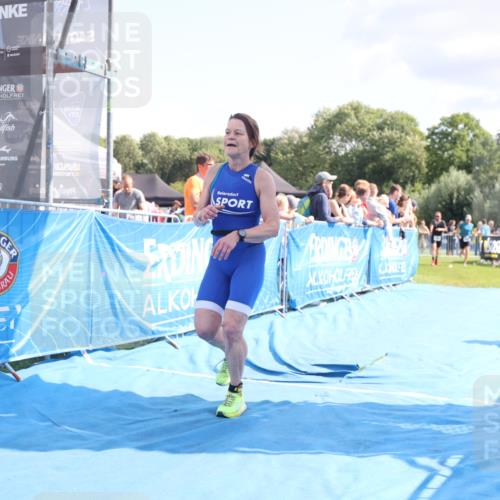 25.08.2024 - Elbe Triathlon Hamburg H.Heesch http://msf.ph/oto/6876958 25.08.2024 11:45:04 Ziel 452, 461, 532, 760, 1438, 1626 meine-sportfotos.de
