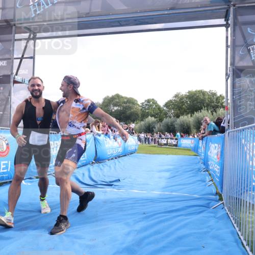 25.08.2024 - Elbe Triathlon Hamburg H.Heesch http://msf.ph/oto/6876967 25.08.2024 11:18:33 Ziel 312 meine-sportfotos.de