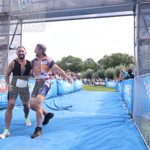25.08.2024 - Elbe Triathlon Hamburg H.Heesch http://msf.ph/oto/6876971 25.08.2024 11:18:33 Ziel 312 meine-sportfotos.de