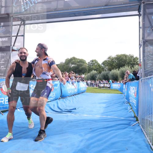 25.08.2024 - Elbe Triathlon Hamburg H.Heesch http://msf.ph/oto/6876974 25.08.2024 11:18:33 Ziel 312 meine-sportfotos.de