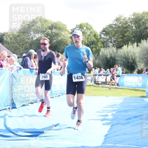 25.08.2024 - Elbe Triathlon Hamburg H.Heesch http://msf.ph/oto/6877026 25.08.2024 11:45:09 Ziel 760, 782, 1438, 1626 meine-sportfotos.de