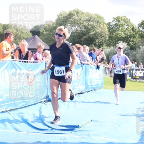 25.08.2024 - Elbe Triathlon Hamburg H.Heesch http://msf.ph/oto/6877153 25.08.2024 11:45:28 Ziel 499, 1561 meine-sportfotos.de