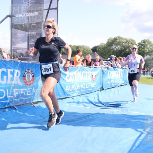 25.08.2024 - Elbe Triathlon Hamburg H.Heesch http://msf.ph/oto/6877196 25.08.2024 11:45:29 Ziel 499, 1561 meine-sportfotos.de