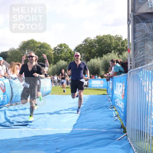 25.08.2024 - Elbe Triathlon Hamburg H.Heesch http://msf.ph/oto/6877218 25.08.2024 11:19:29 Ziel 435, 569, 593, 639, 656 meine-sportfotos.de