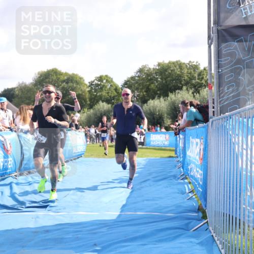 25.08.2024 - Elbe Triathlon Hamburg H.Heesch http://msf.ph/oto/6877221 25.08.2024 11:19:29 Ziel 435, 569, 593, 639, 656 meine-sportfotos.de
