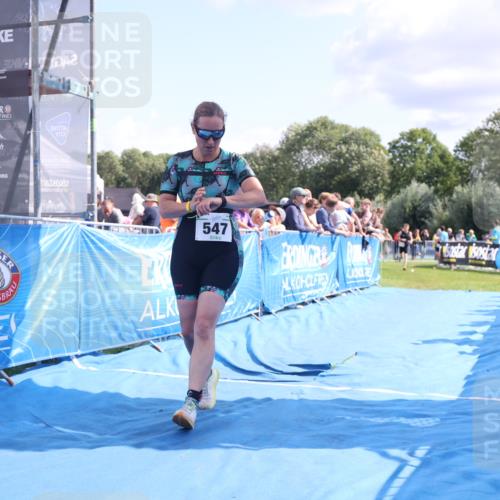 25.08.2024 - Elbe Triathlon Hamburg H.Heesch http://msf.ph/oto/6877275 25.08.2024 11:45:41 Ziel 547, 1715 meine-sportfotos.de