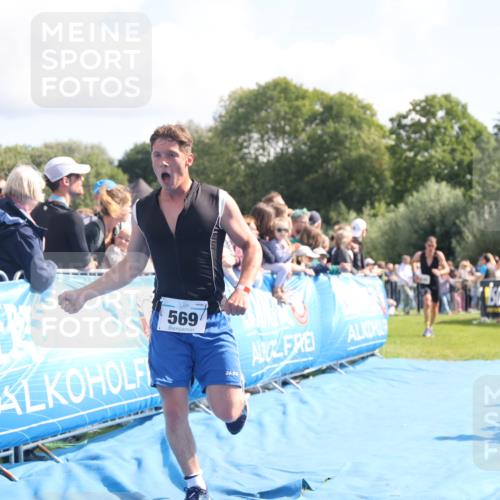 25.08.2024 - Elbe Triathlon Hamburg H.Heesch http://msf.ph/oto/6877290 25.08.2024 11:19:31 Ziel 435, 569, 593, 639, 656 meine-sportfotos.de