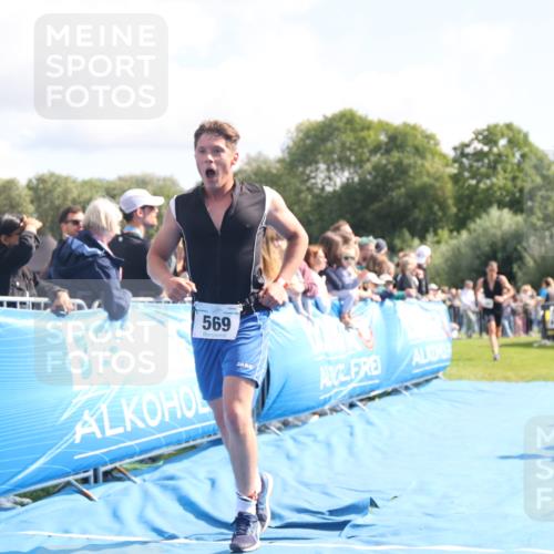 25.08.2024 - Elbe Triathlon Hamburg H.Heesch http://msf.ph/oto/6877296 25.08.2024 11:19:31 Ziel 435, 569, 593, 639, 656 meine-sportfotos.de